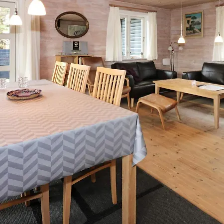6 Person Holiday In Hadsund Helberskov