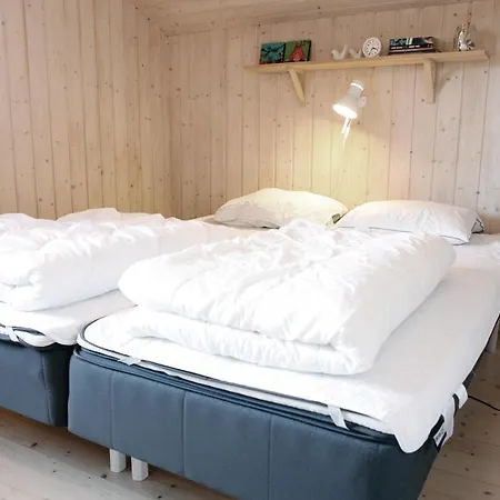 6 Person Holiday In Hadsund *